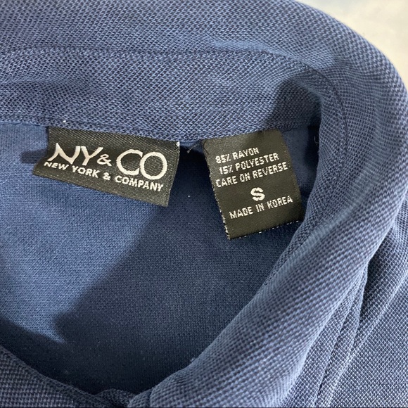 New York & Co Navy Buttondown Soft Fabric Sz Small - Picture 5 of 5